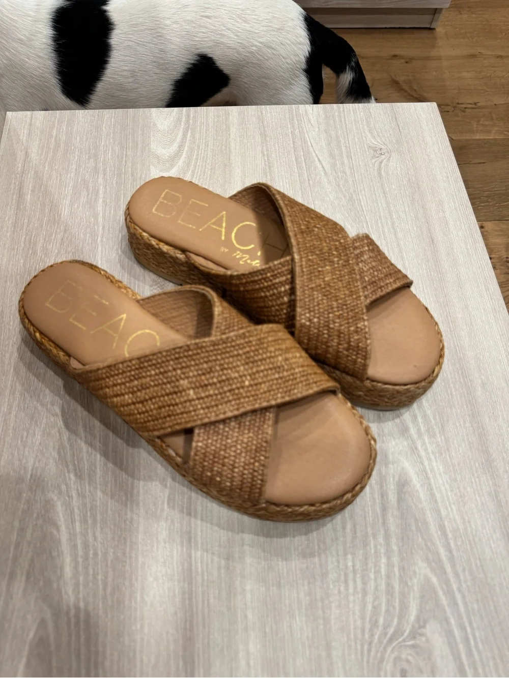 Beach By Matisse comfortable crisscross